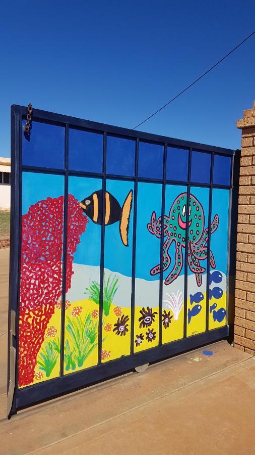 Meekatharra Outback Beach House Eksteriør billede